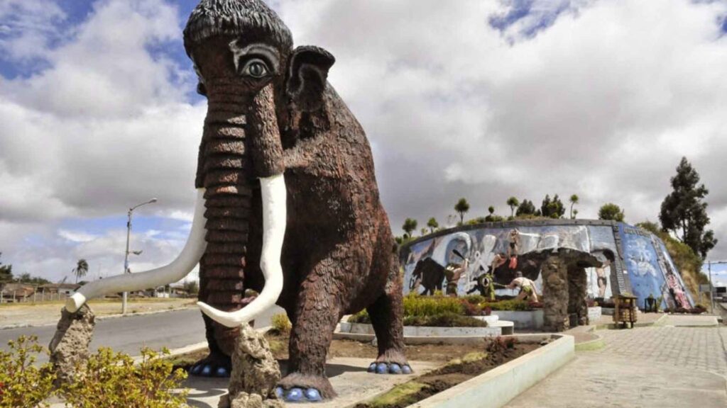 cristian benavides somos turismo museo paleontologico